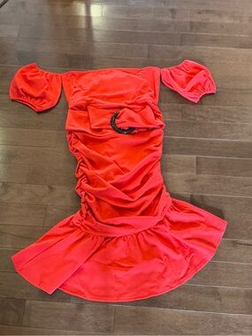 (NWT) VENUS Orange Off-Shoulder Ruffle Dress with Puff Sleeves and Waist Buckle